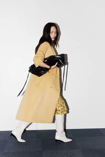 Look 17